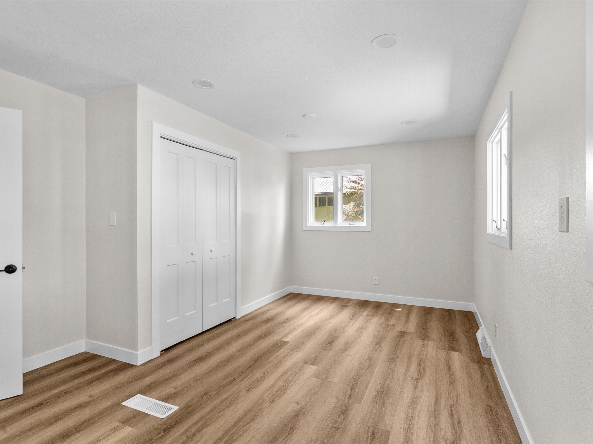 Building Photo - 1621 Ruby Ln