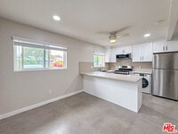 Building Photo - 6802 E Huntdale St