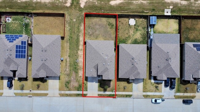 Building Photo - 21003 Seneca Willow Wy