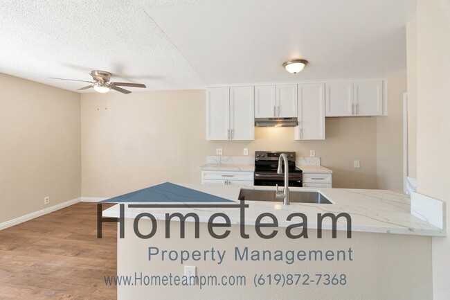 Building Photo - 2 BR / 1.5 BA 886 Sq ft. Spring Valley/ Paradise Hills