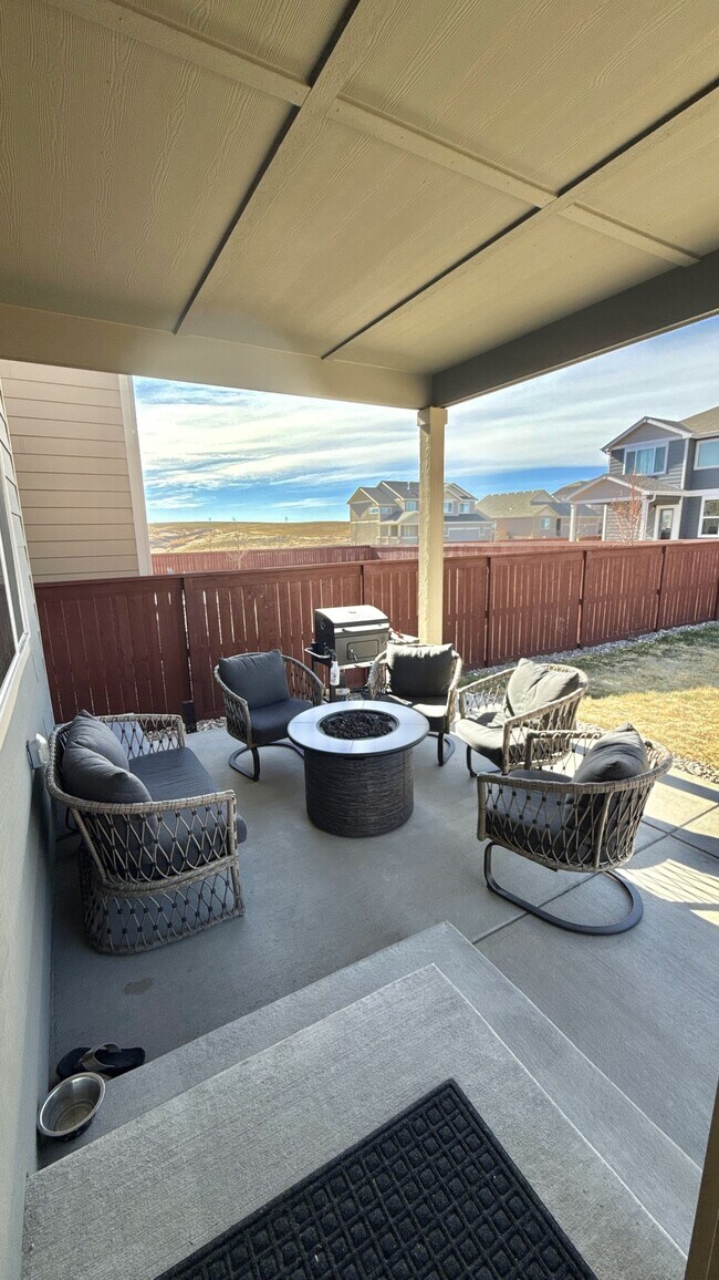 Building Photo - 409 Luminous Dr