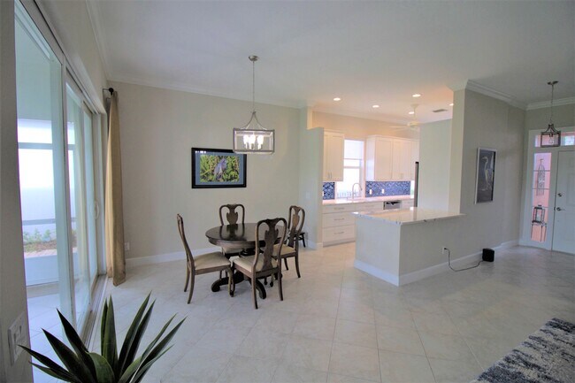 Dining Room - 8702 Wakefield Dr