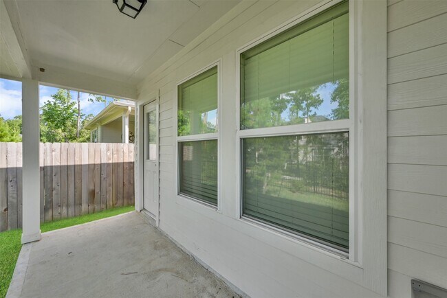 Building Photo - 40510 Berylline Ln.
