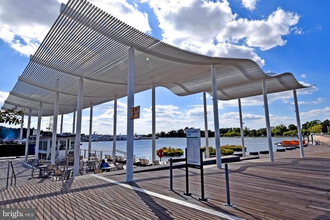 Building Photo - 73 G St SW