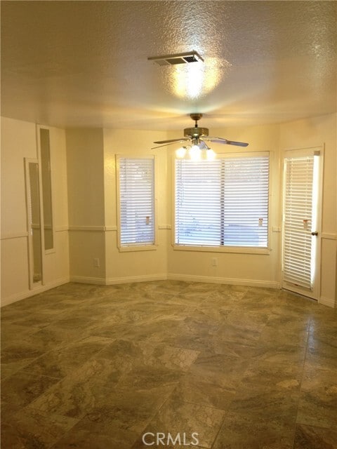 Building Photo - 10482 Sagecrest Dr