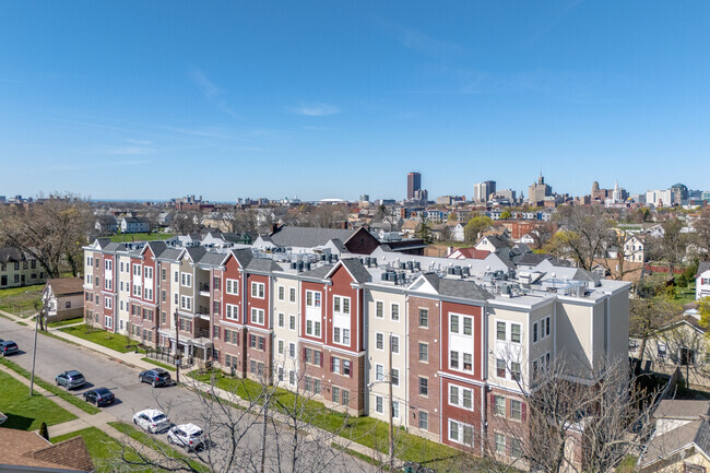 Building Photo - Westminster Commons