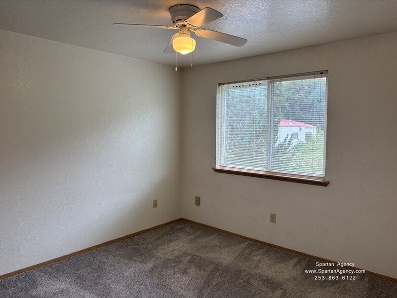 Building Photo - 5411 99th Street Ct E