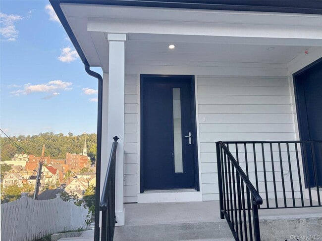 Building Photo - 15 Baylis Ct