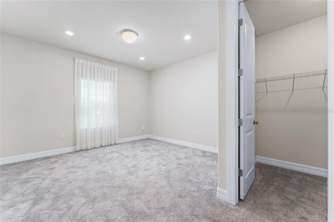 Building Photo - 9242 Hanging vine court