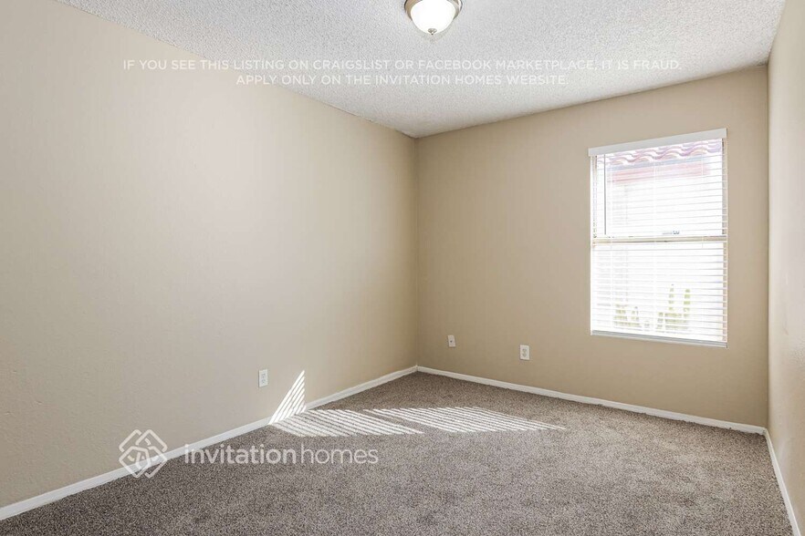 Building Photo - 4545 N 67th Ave