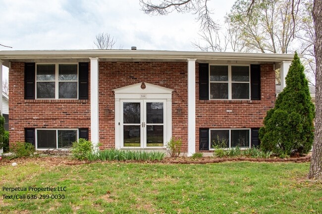 Building Photo - 544 Goldwood Dr