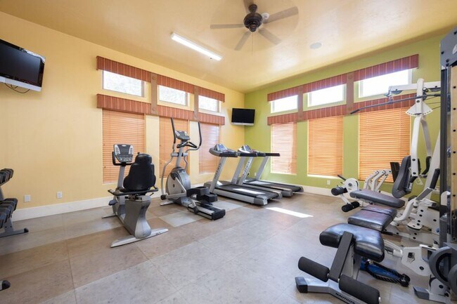 Building Photo - Sienna Hills Townhome