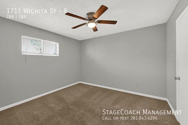 Building Photo - 1711 Wichita St