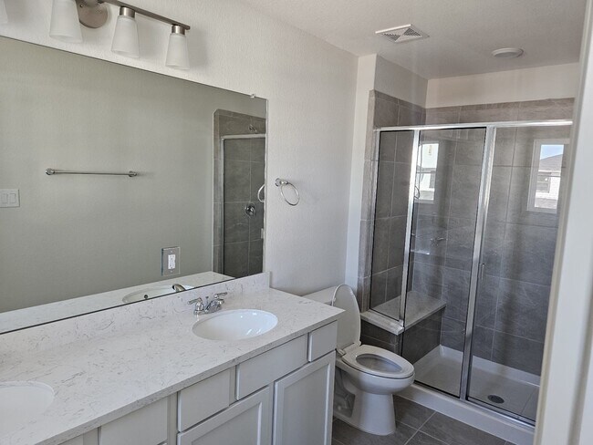 Building Photo - 27843 Western Crk Ct