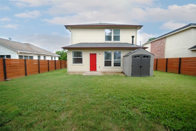 Building Photo - 5824 Grace Ln