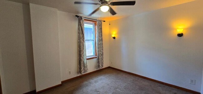Building Photo - Princeton Heights House for Rent