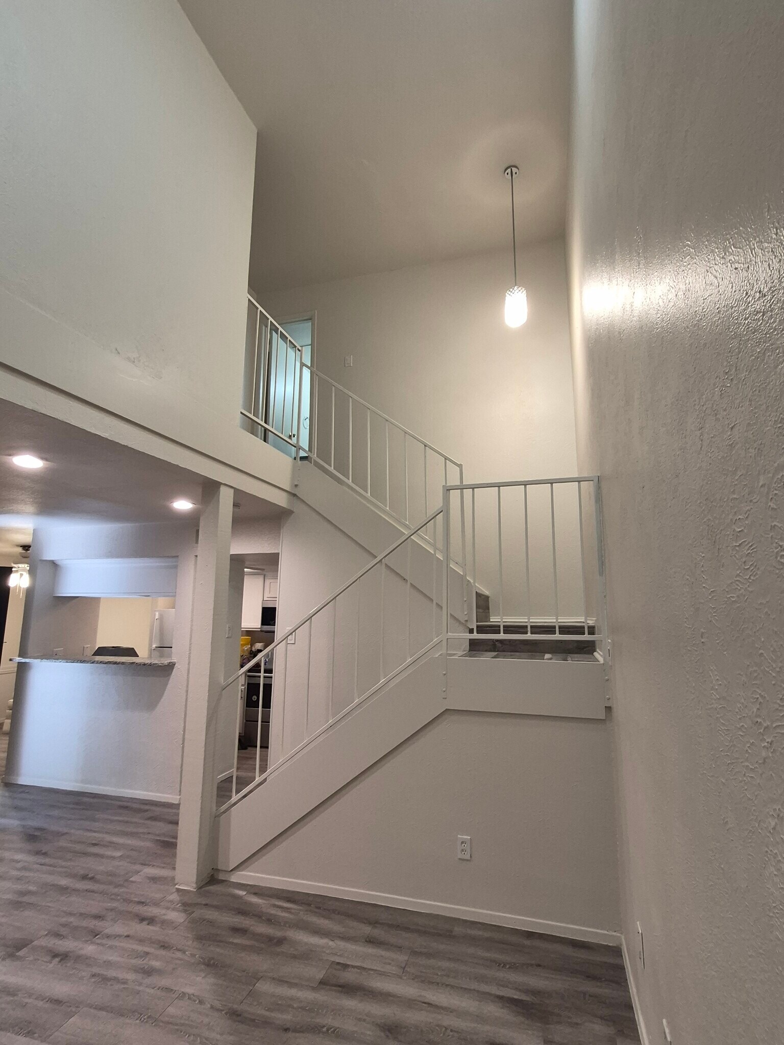 Building Photo - 9170 Forest Ln