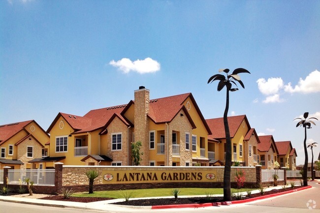 Primary Photo - Lantana Gardens