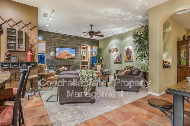 Building Photo - 26 Calle Lantana