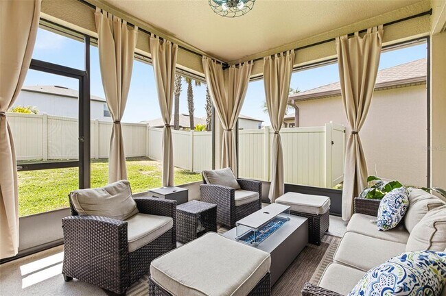 Building Photo - 5303 Levana St