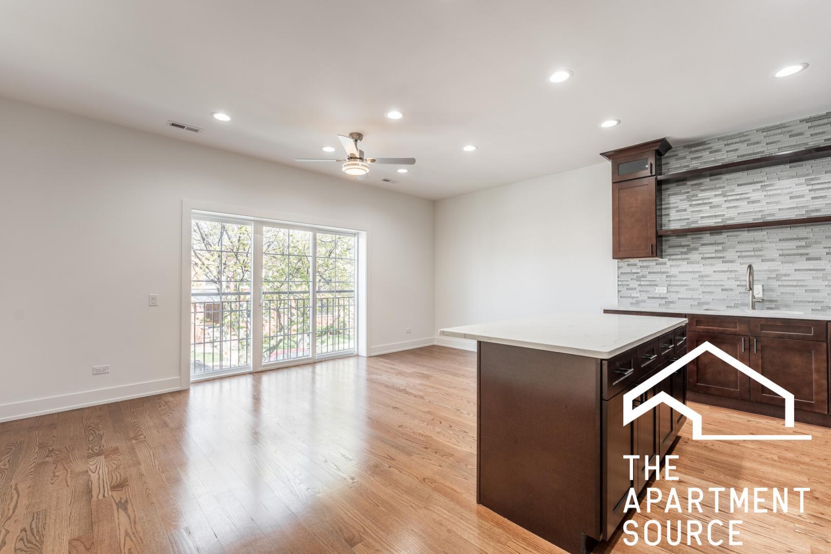 Building Photo - 3329 N Avers Ave
