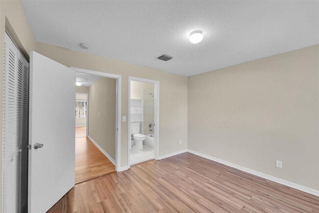 Building Photo - 9088 NW 40th St