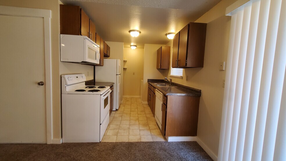 Building Photo - 10321 146th St E