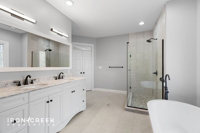 Building Photo - 1904 Bearberry Ln