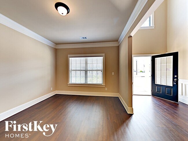 Building Photo - 810 Golden Isles Dr