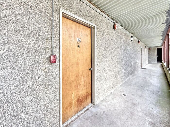 Building Photo - 10106 NE 185th St