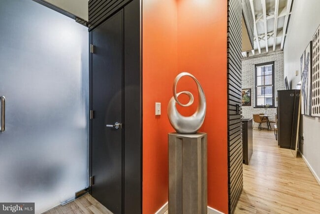 Building Photo - 437 New York Ave NW