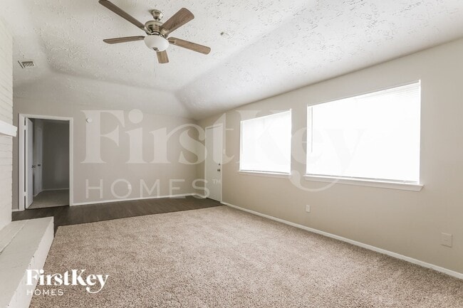 Building Photo - 24134 Silversmith Ln