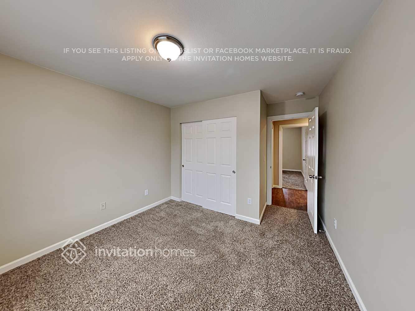 Building Photo - 1527 185th St E