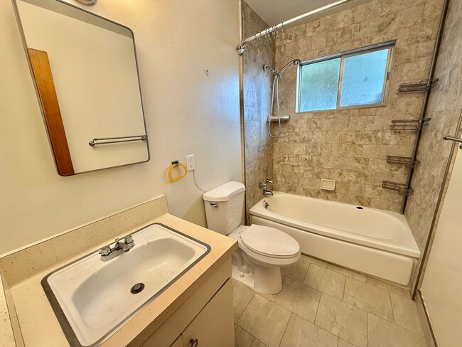 Building Photo - Los Gatos - Inviting Los Gatos Home with Classic Charm & Entertainer’s Backyard