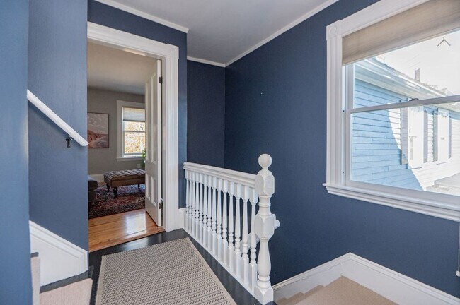 Building Photo - 57 Summer St