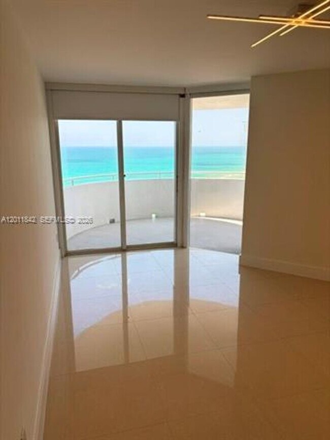 Building Photo - 6301 Collins Ave
