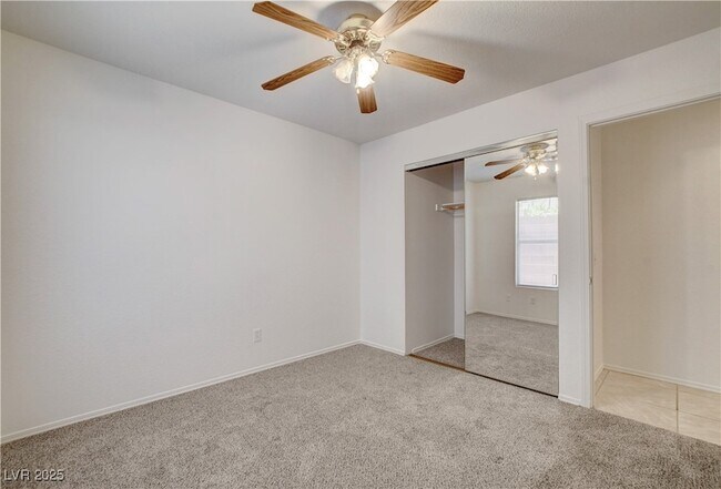 Building Photo - 11125 Gateview Ln