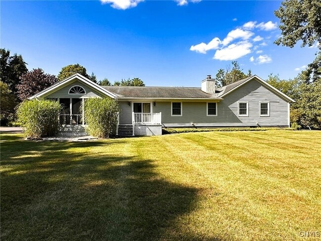 Building Photo - 97 1/2 Sanger Avenue Unit