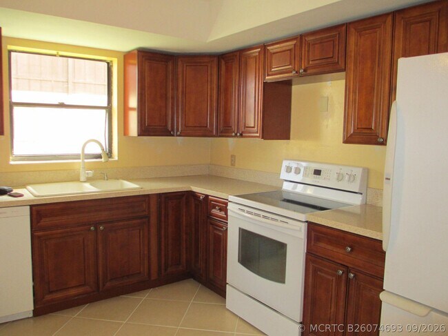 Building Photo - 3757 Mil-Pond Ct