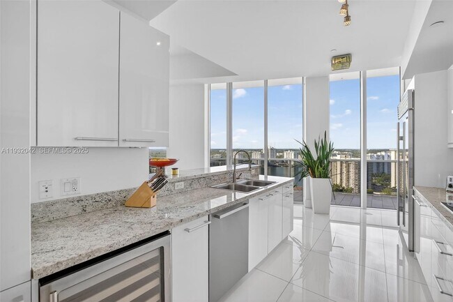 Building Photo - 4100 Island Blvd