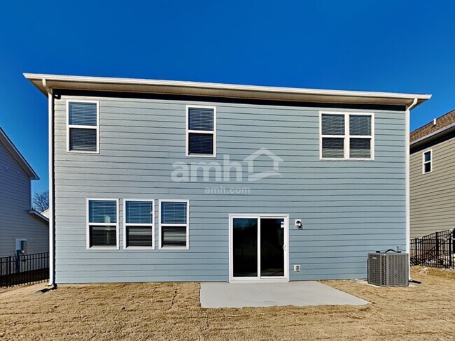 Building Photo - 2023 Williamshire Ln