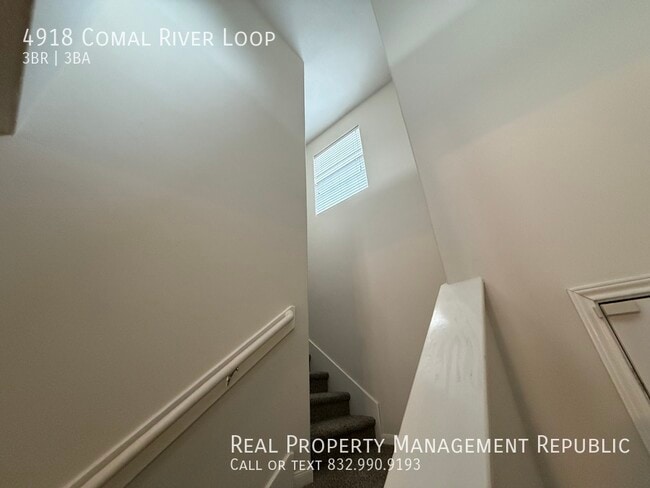 Building Photo - 4918 Comal River Loop