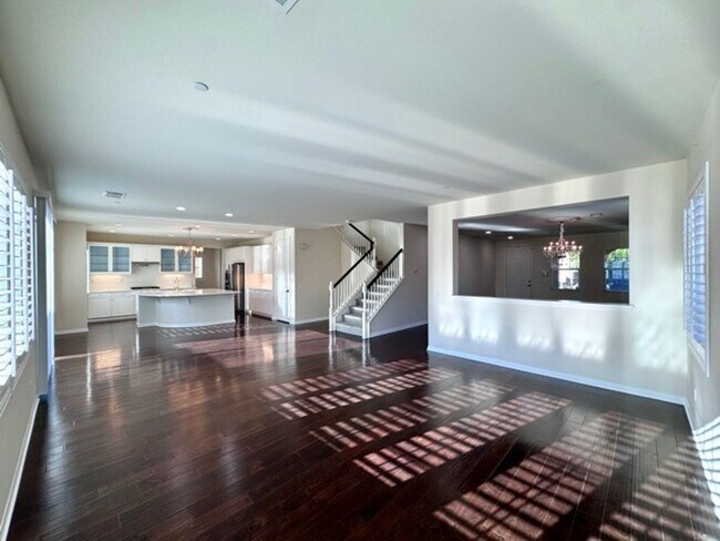 Building Photo - Welcome to this stunning 5 bedroom home fo...
