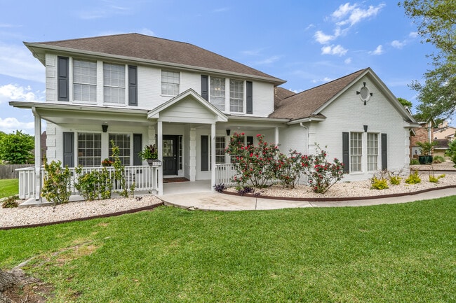 Building Photo - 5417 Blue Haven Dr