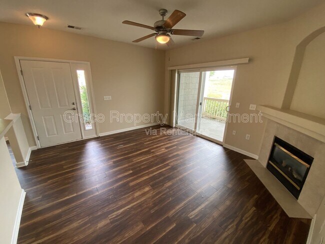 Building Photo - 4645 Hahns Peak Dr