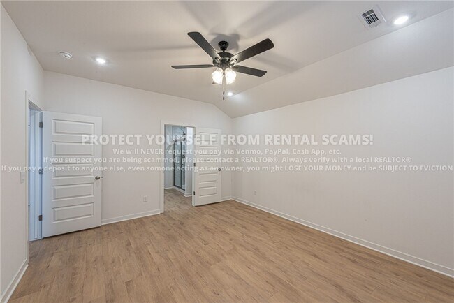 Building Photo - 712 Picard Ave