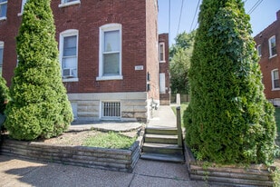 Building Photo - 1930 Winnebago St