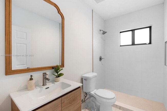 Building Photo - 10940 SW 180th St