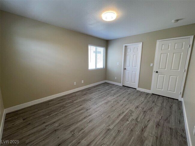 Building Photo - 8050 Villa Avada Ct