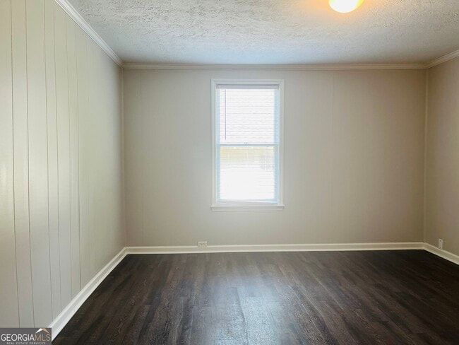 Building Photo - 513 Harwell Ave
